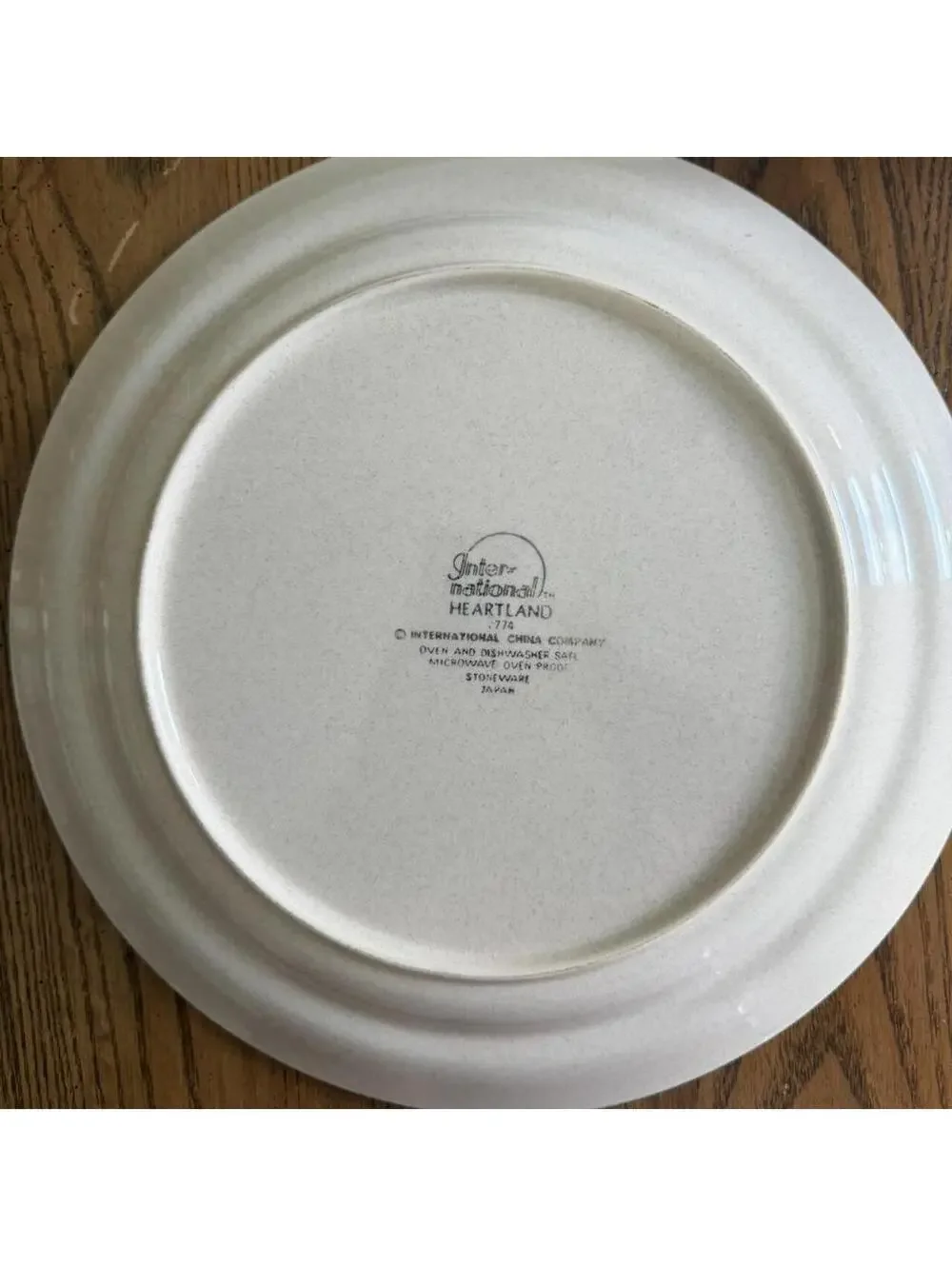 International Heartland Farmhouse 12” Chop Serving Plate Stonewear